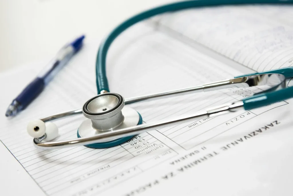 Seguro Gastos Medicos 1024x684